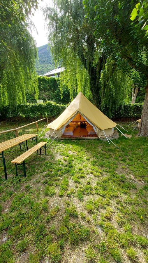 Camping Llavorsi Bagian luar foto
