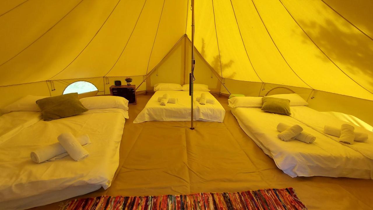 Camping Llavorsi Bagian luar foto