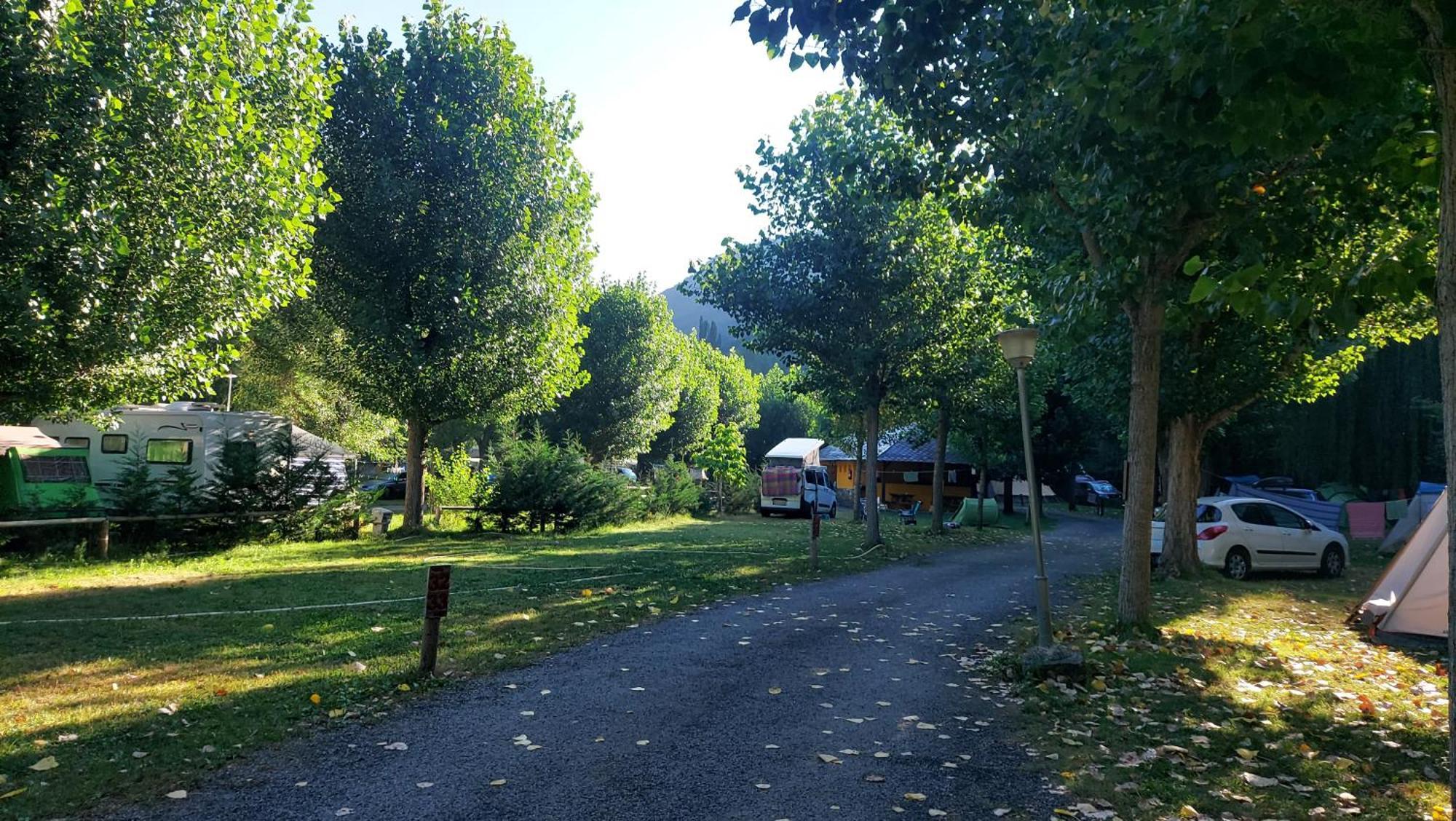 Camping Llavorsi Bagian luar foto
