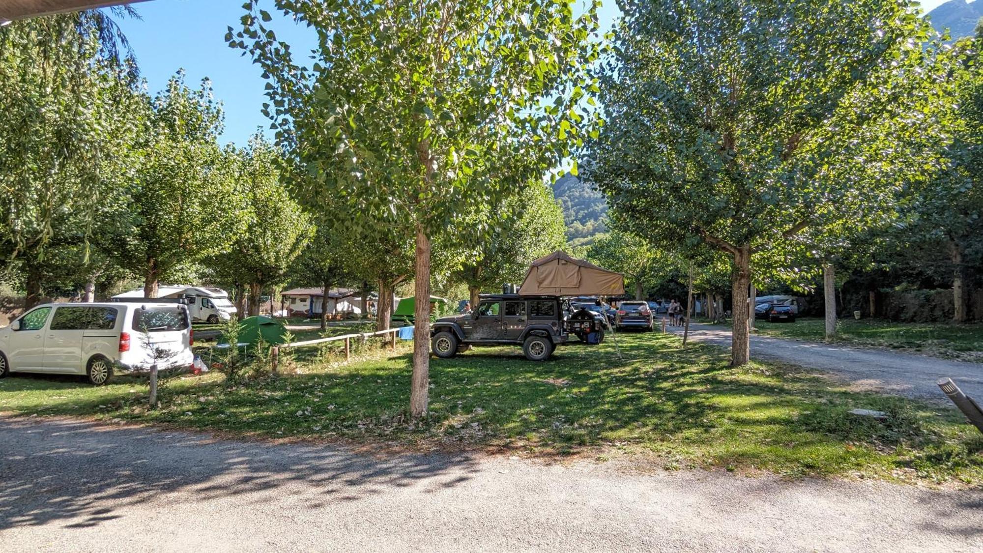 Camping Llavorsi Bagian luar foto