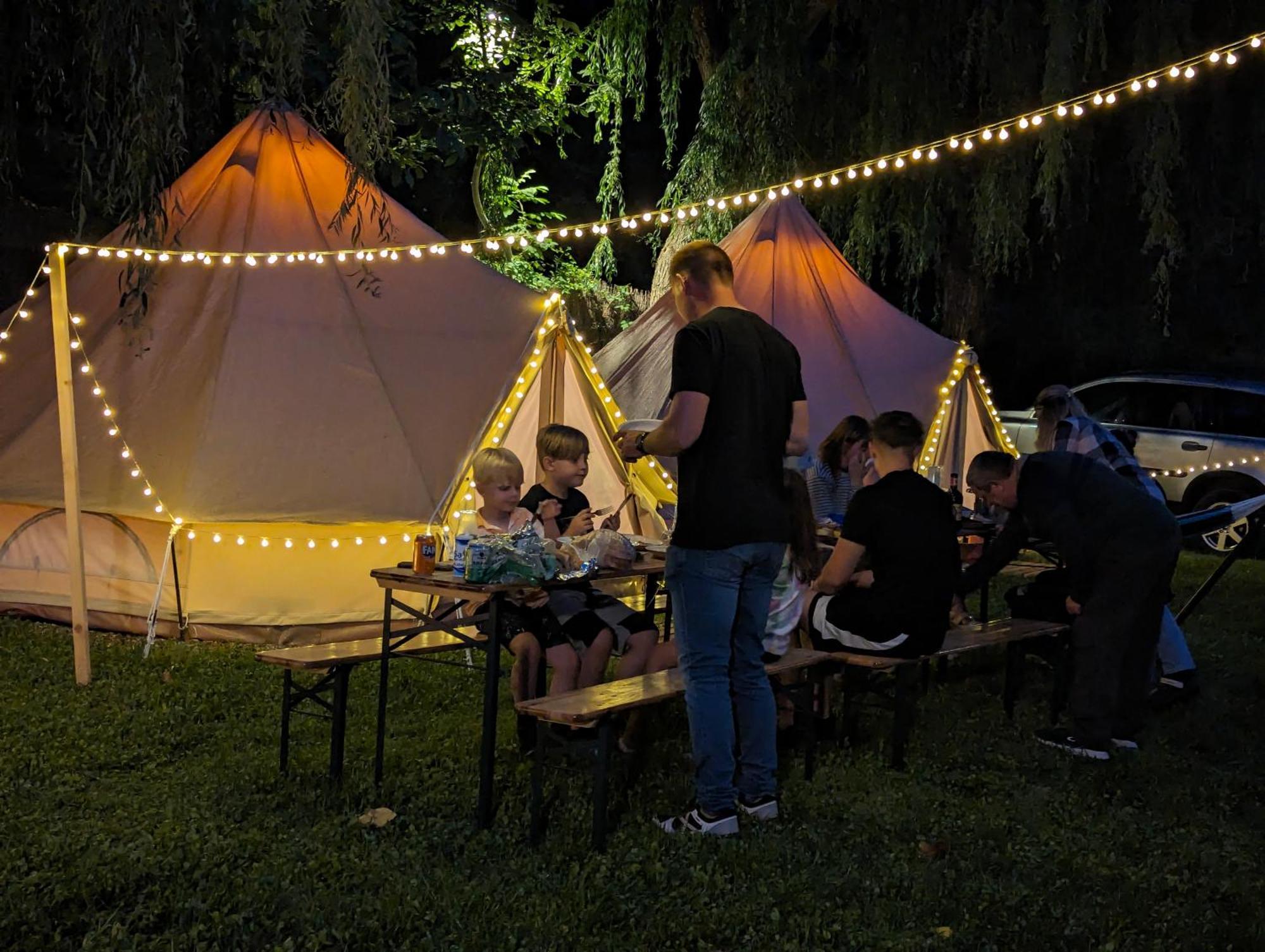 Camping Llavorsi Bagian luar foto